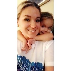 Meet your Posher, Whitney